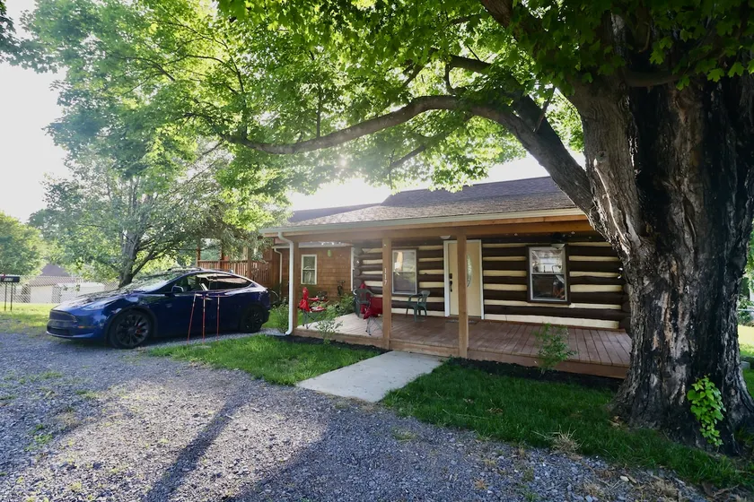 Modern Cabin w/ EV Charger & Work Setup! - Image 1