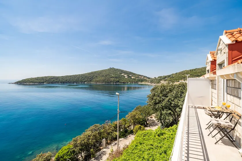 Apartment Dorsia With Sea View - Image 1