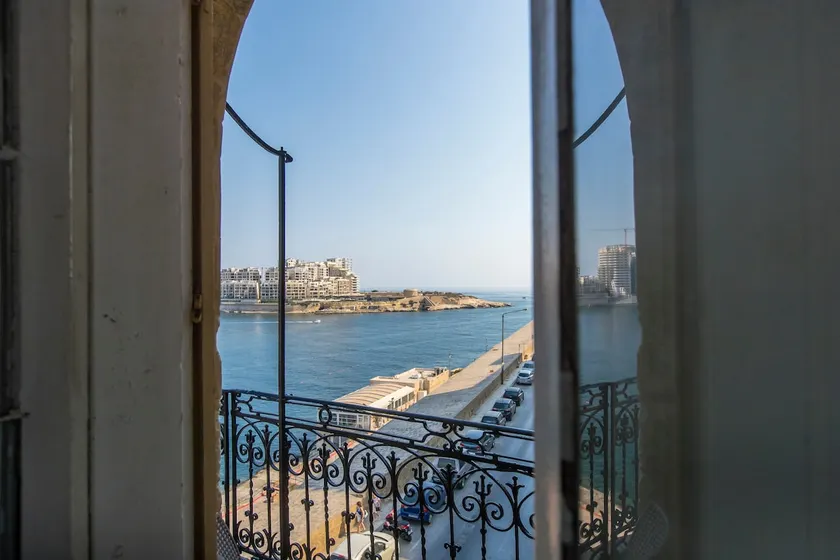 Lovely 1-bed Apartment in Valletta - Image 1
