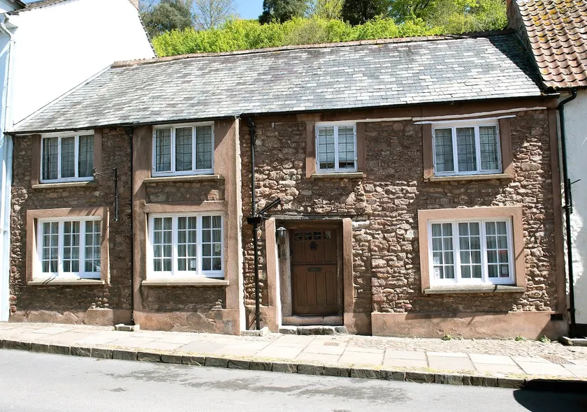 Spacious period cottage in the heart of Dunster - Image 1