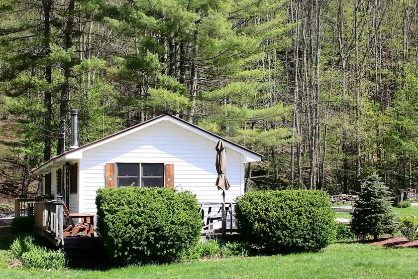 The Den @ Oliverea - Minutes to Hiking and Skiing! - Image 1