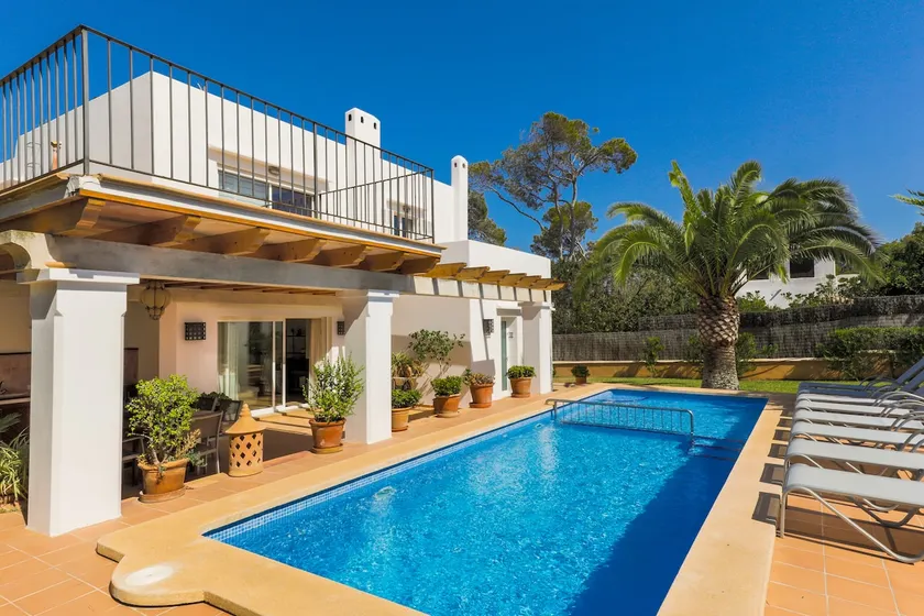 Villa för 8 personer, nära till stranden, privat pool, centralt läge - Image 1