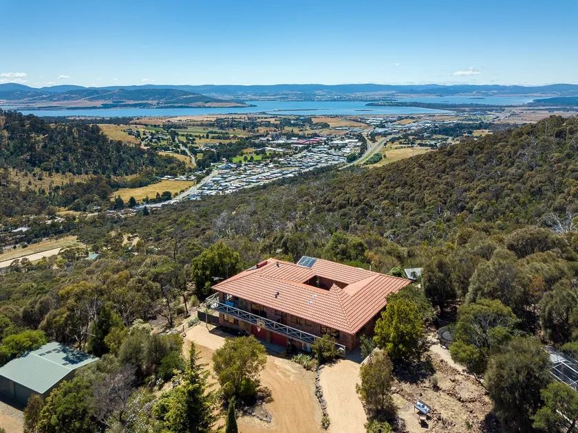 Bird Eye View/6BR 4Bathroom country life/10m toCBD - Image 1