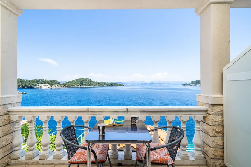 Lovely apartment - Image 1