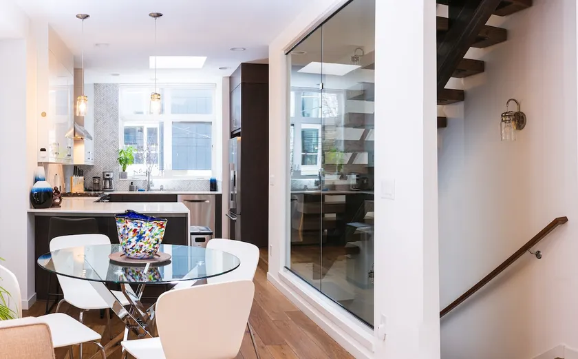 Slice of Capitol Hill Life! 2bd Townhome w views - Image 1