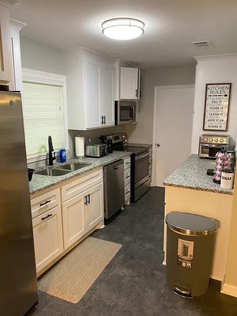 2 Bedroom Near Hospital and Casino - Image 1