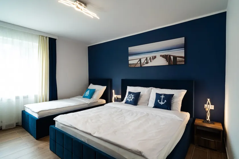 Green Cape Apartment - Image 1