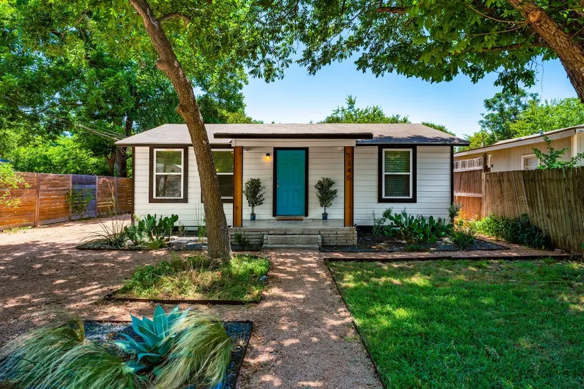 Close to TX State:Big Patio*King Beds*Full Kitchen - Image 1