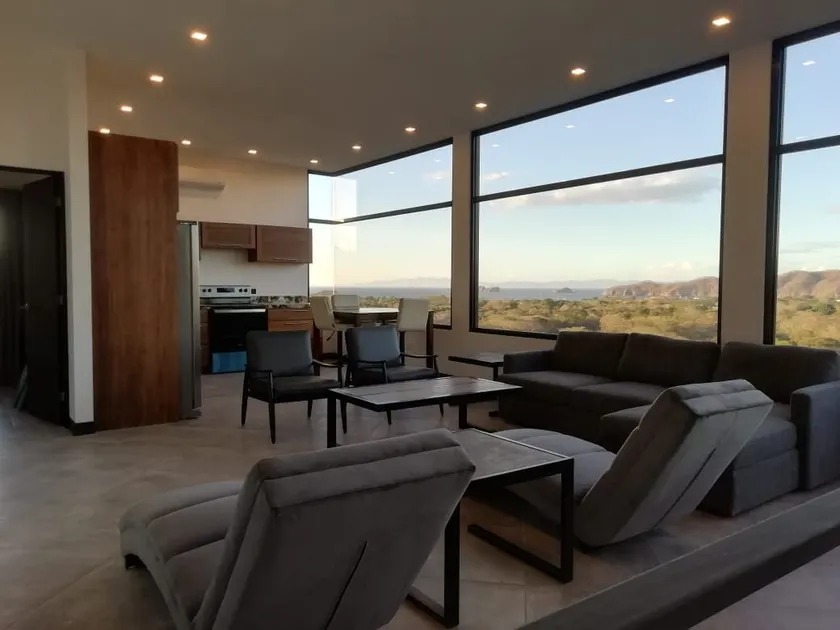 Modern, Deluxe, Ocean View Guest House with Pool - Image 1