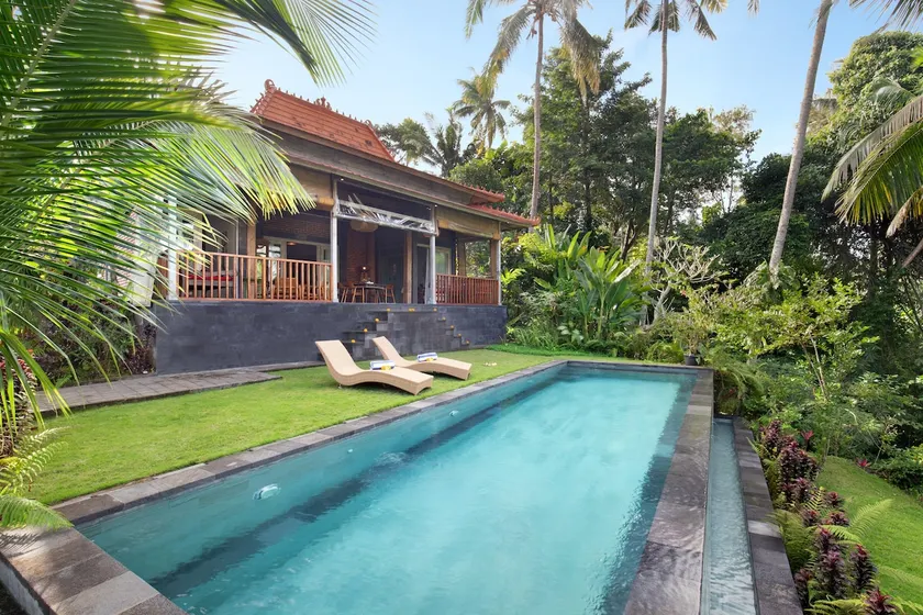 Villa Kupu Kupu Blayu - Amazing Rice Field view Between Canggu and Ubud - Image 1