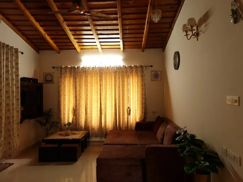 Pinegreen Chalets- 2 Bedroom WiFi Vacation Home - Image 1