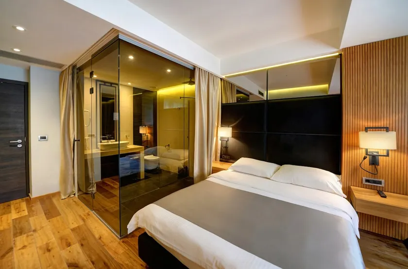 Premium Rooms - Image 1