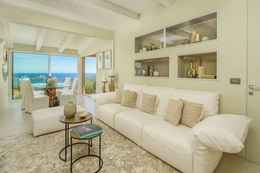 A little slice of paradise in Porto Cervo with a swimming pool - Image 1