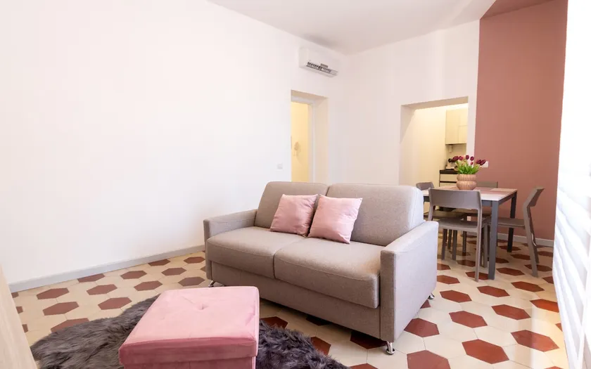 Xenia Boutique House 3 - elegant apartment - Image 1
