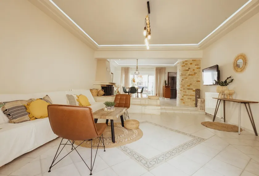 CITY CENTER VILLA HERSONISOS - Image 1