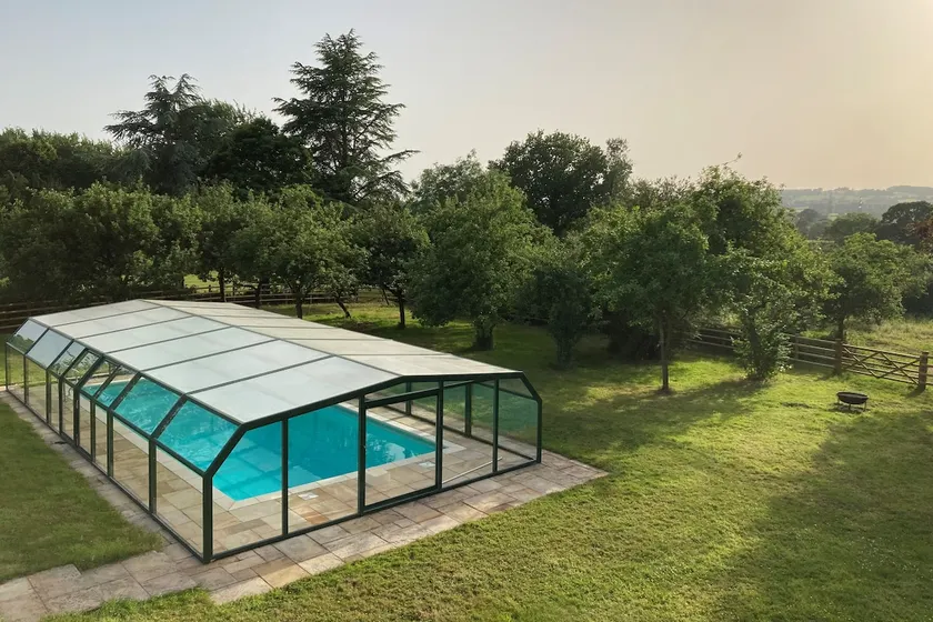 Country House & Own 34ft Private Heated Pool - Image 1