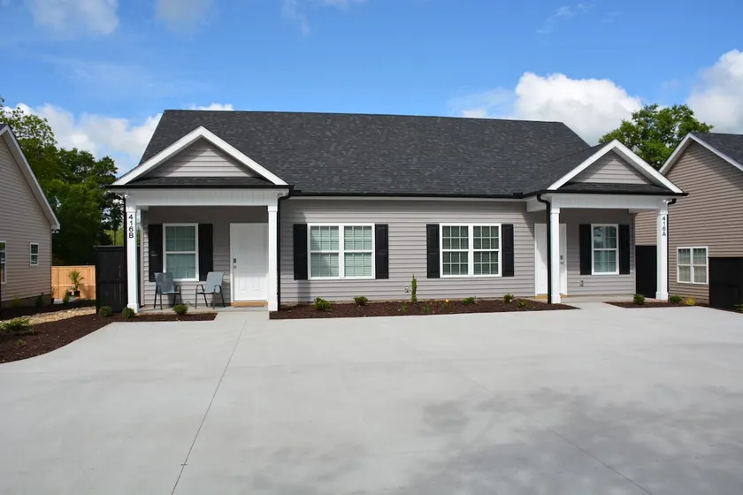 Cottage in Pickens - Image 1