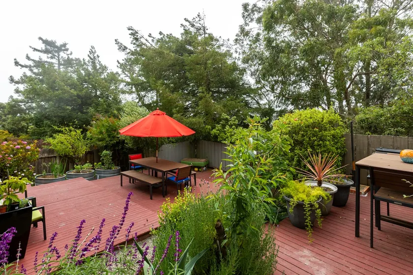 Midtown Terrace Garden Suite - Image 1
