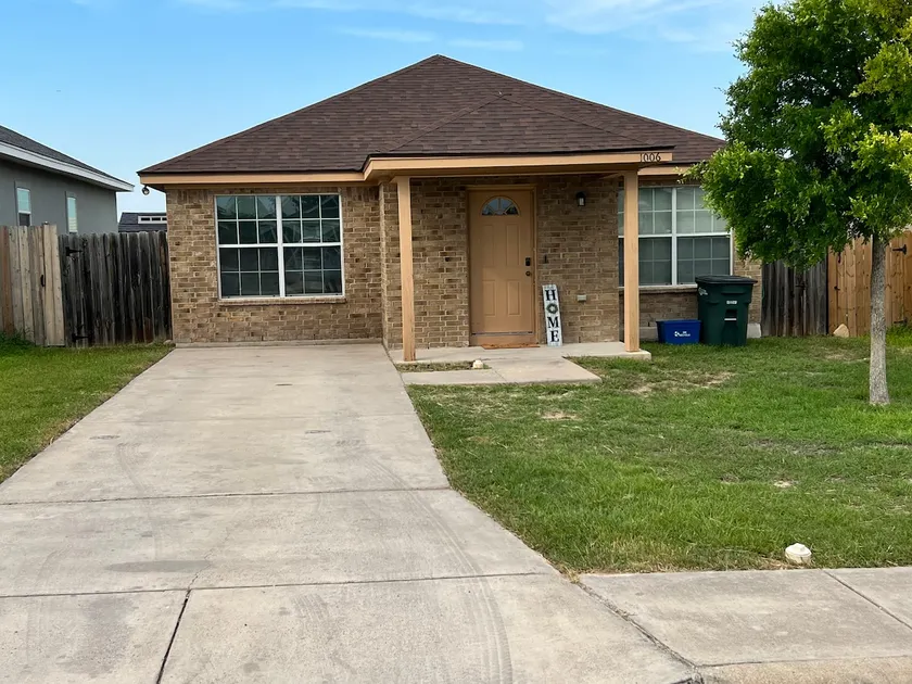 Cheerful 3-bedroom 2 bath home in Del Rio - Image 1
