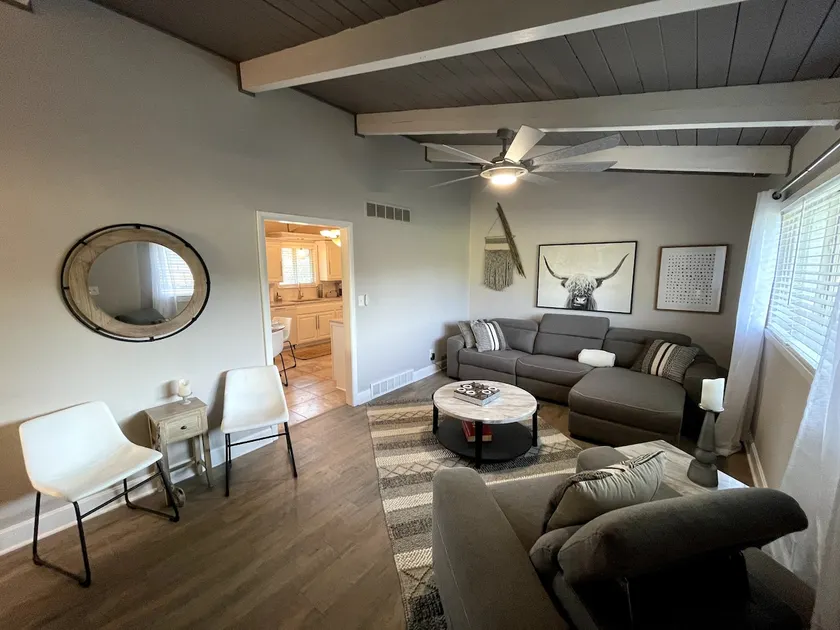 NEW! Updated *|* Stylish *|* OP getaway w/ Hot Tub - Image 1
