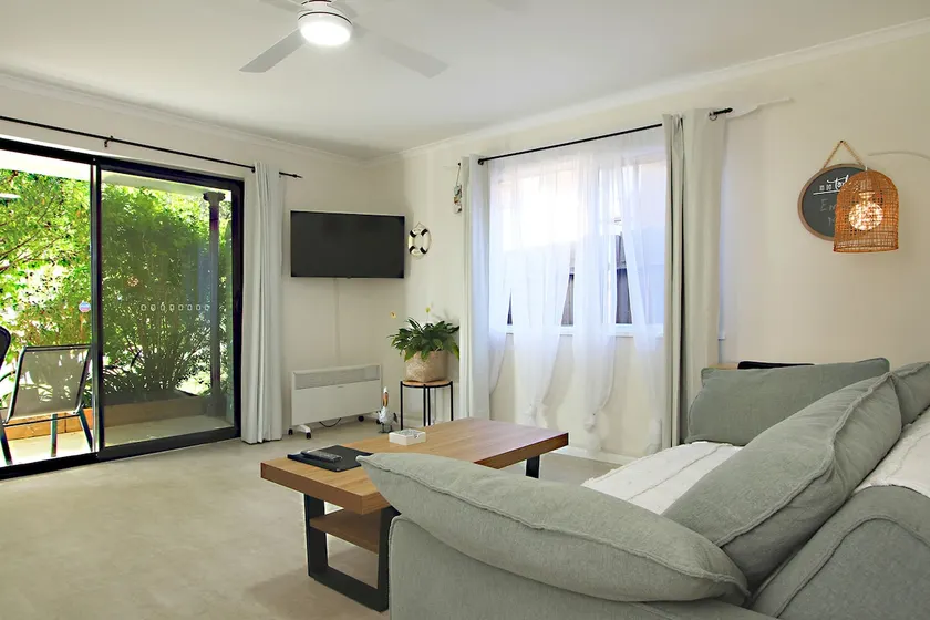 Welcoming 1-b/room place in the heart of Ulladulla - Image 1