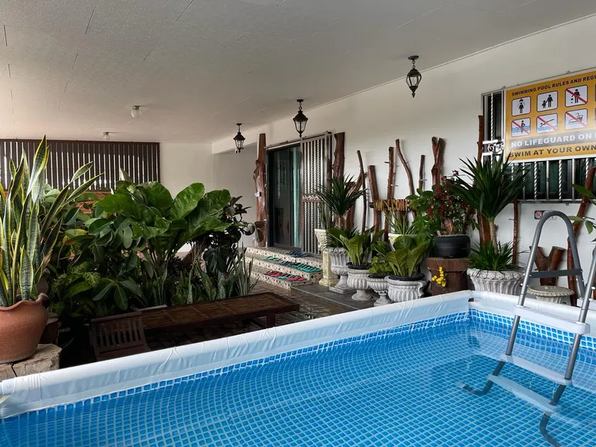 Cozy mountain jungle wood home with Kid Pool - Image 1
