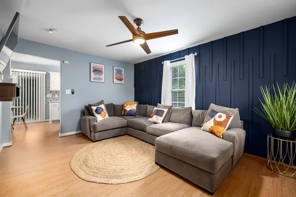 Cheerful 2 Bed/Loft Home |15 Min to Dwntwn Raleigh - Image 1