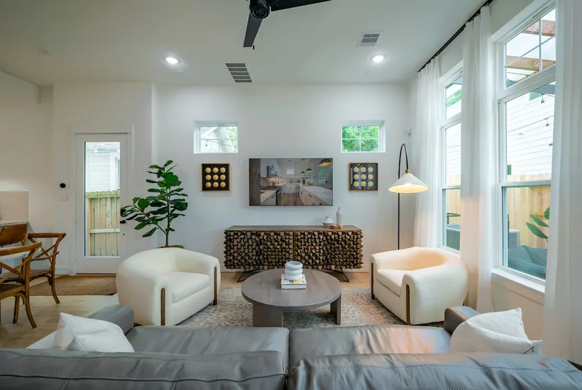 MidtownHome w Patio ~Stadiums|EaDo|NRG|MedCtr - Image 1
