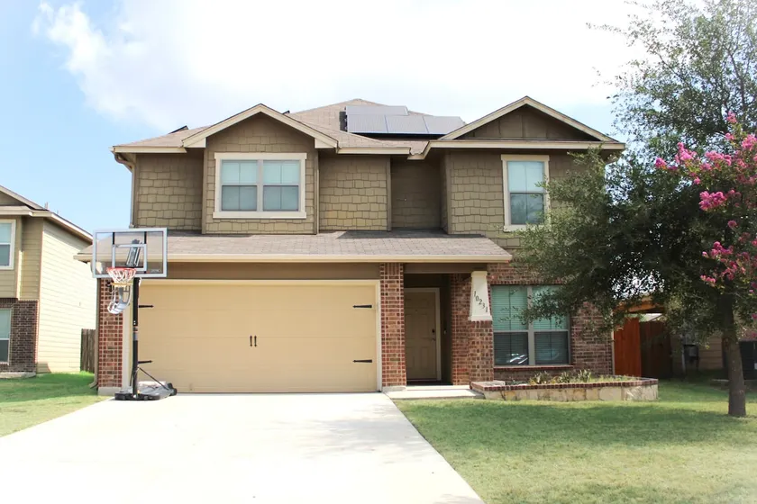 Casa Linda:A Relaxing stay in a friendly community - Image 1