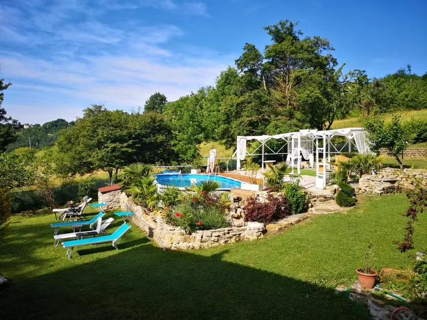 RelaisMor Villa with park in the Tuscan-Emilian Apennines - Image 1