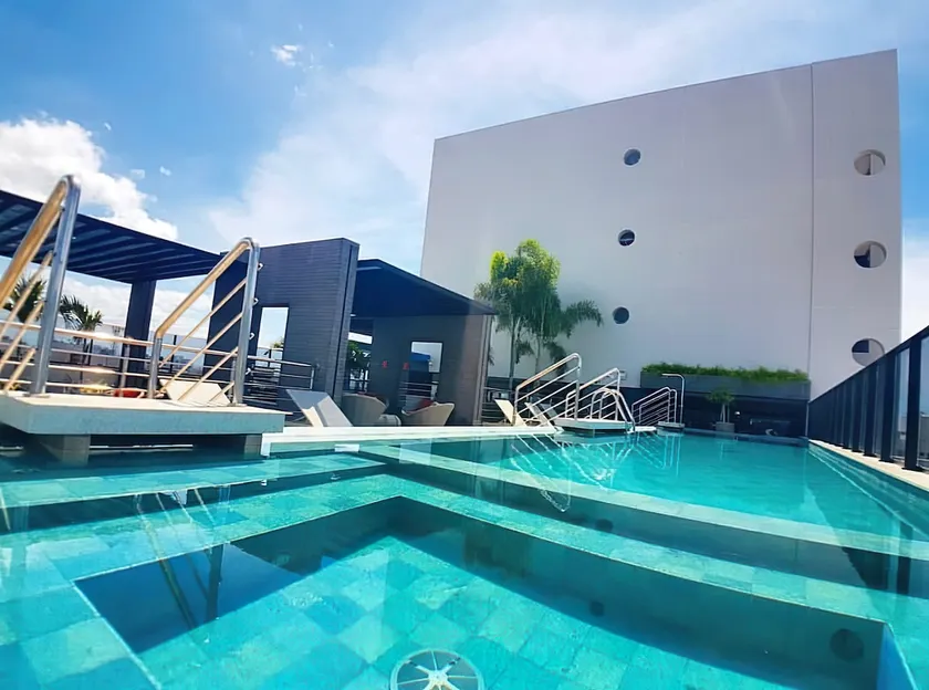 Jacuzzi 200 meters from the beach/Infinity pool - Image 1