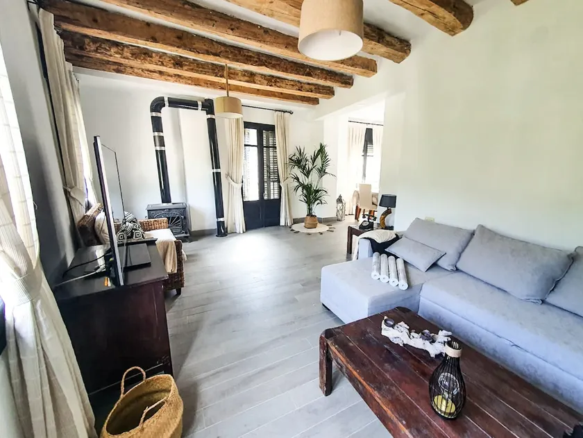 A pinch of salt: a house in Gerri de la Sal - Image 1