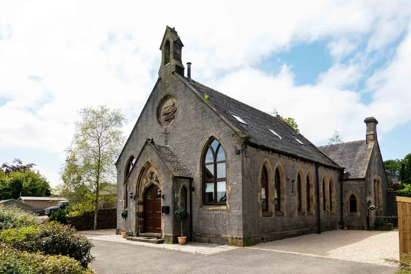 Stunning 18th Century Chapel 6 bedrooms 6 en suite - Image 1