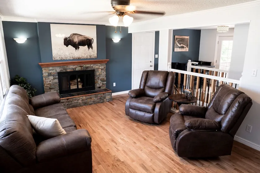 Bison House, Montana Family Home - Image 1