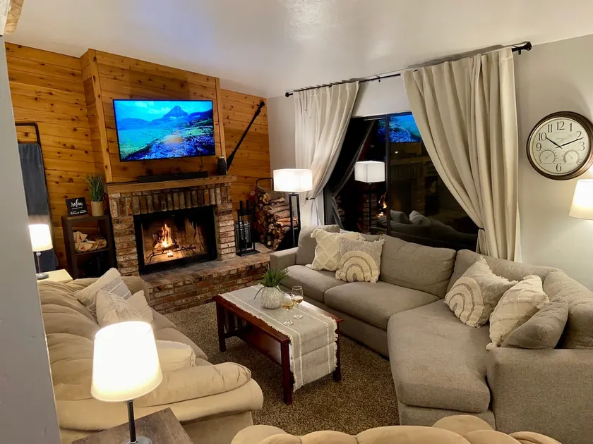 Sugar Shack: Come Get Cozy & Stay Awhile - Image 1