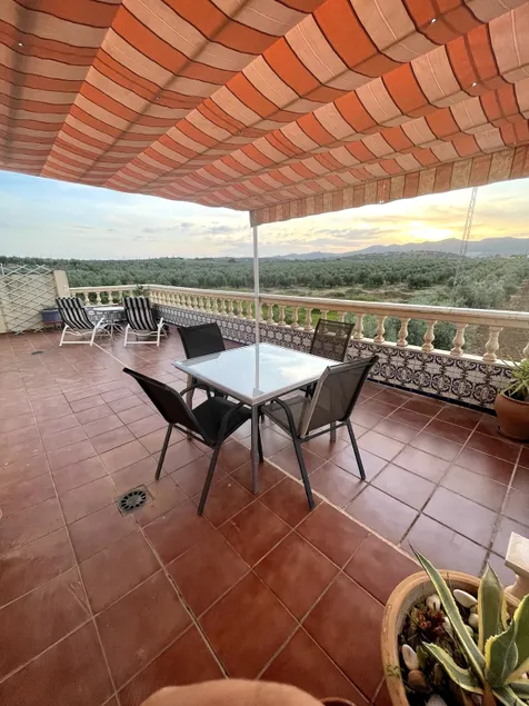 With a Beautiful View Between Malaga, Granada and Cordoba - Image 1