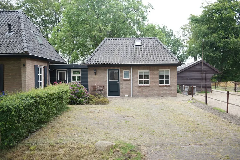 Own vacation home in beautiful surroundings! - Image 1