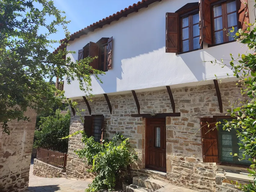 maion: Traditional house - Nikiti old village - Image 1