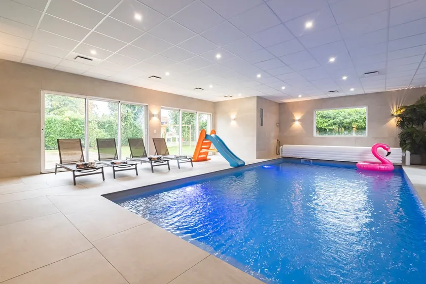 Indoor Pool, 15' from Disneyland, Villa Paloma - Image 1