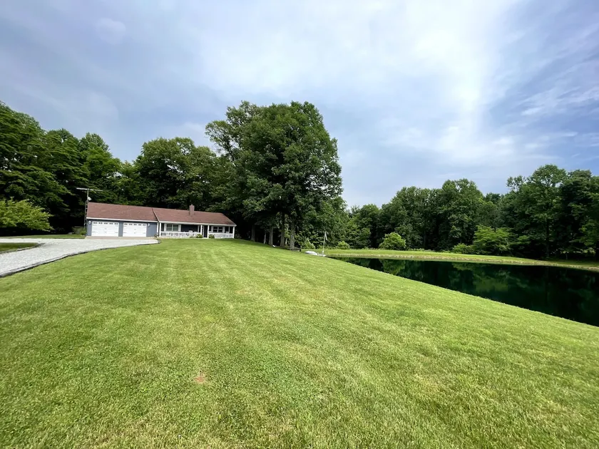 Secluded Wooded Getaway w/ 2BR 2BA + Private Lake - Image 1