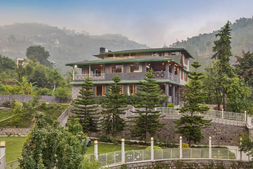 6BR|BBQ+Bonfire|StayVista| Vintage Retreat@Bhimtal - Image 1