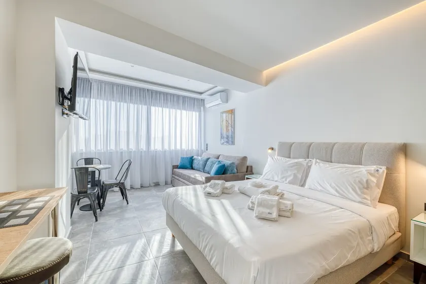 Super Downtown urban studio 1 @ metro Monastiraki - Image 1