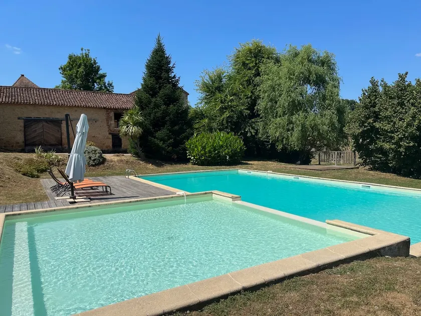 Gîtes OSTAL de Marcillac avec piscine - Le Pigeonnier - Image 1
