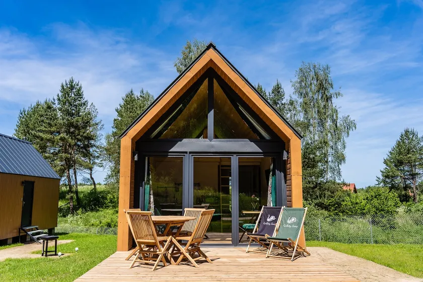 Gulbity Camp - a glamorous cottage by Lake Narie - Image 1