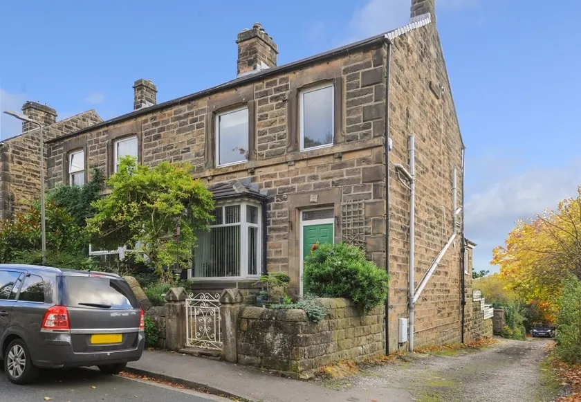 Castleside House - Image 1