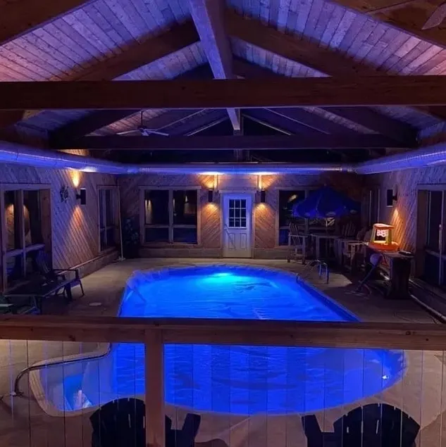 Luxury Cabin with Indoor Heated SaltWater Pool! - Image 1