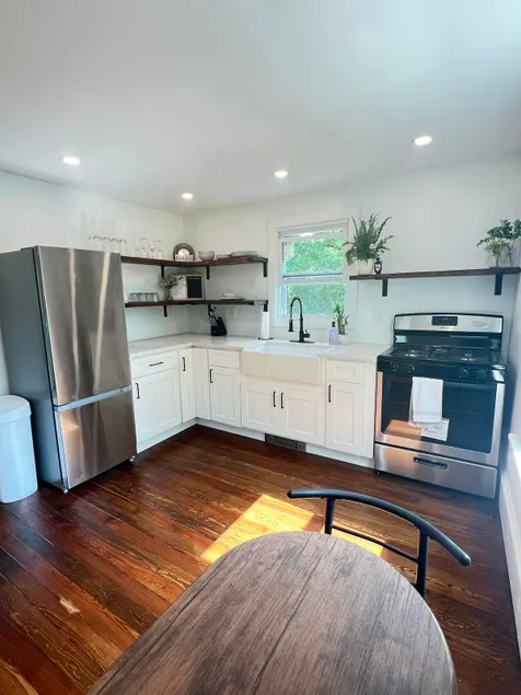 Cozy 2 Br apartment in the heart of Beacon - Image 1
