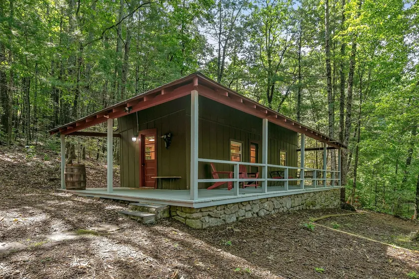 Cozy Cottage for Couples, One Acre Forest - Image 1