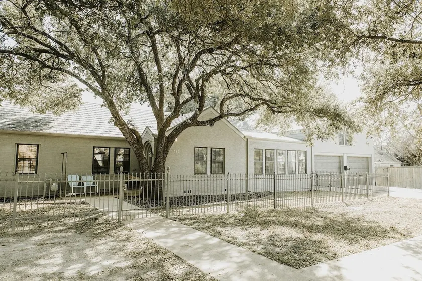 Highland Haus | Premiere Vintage Escape - Image 1