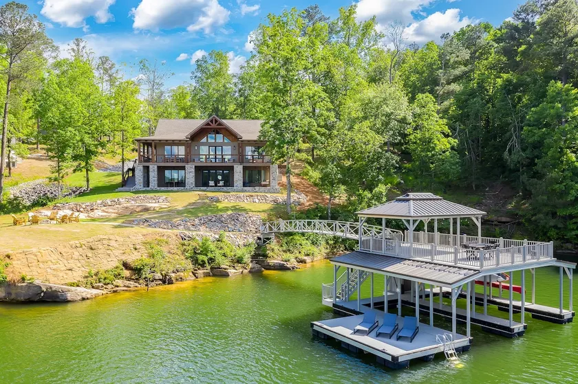 Emerald Bay on Smith Lake - Image 1